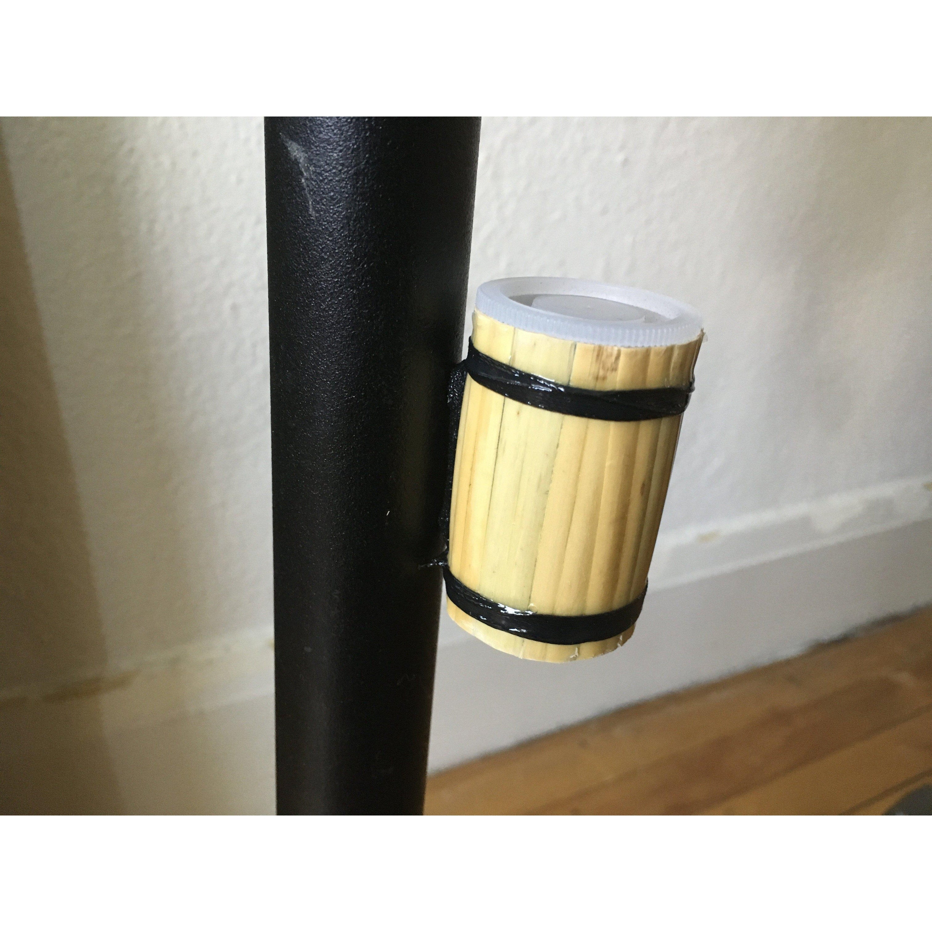 Bassoon-or-oboe-reed-soaker-