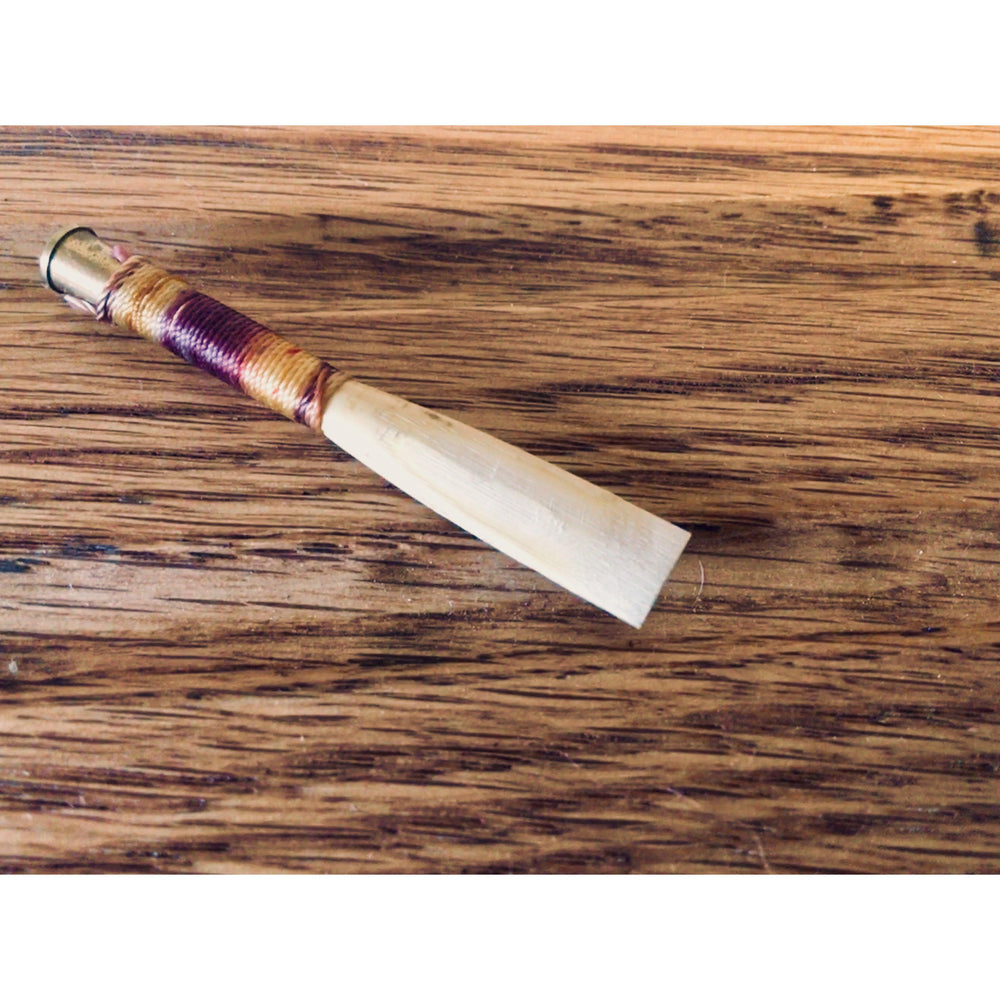 A.Lakota English reed. Handmade English horn reeds provide the best results. 